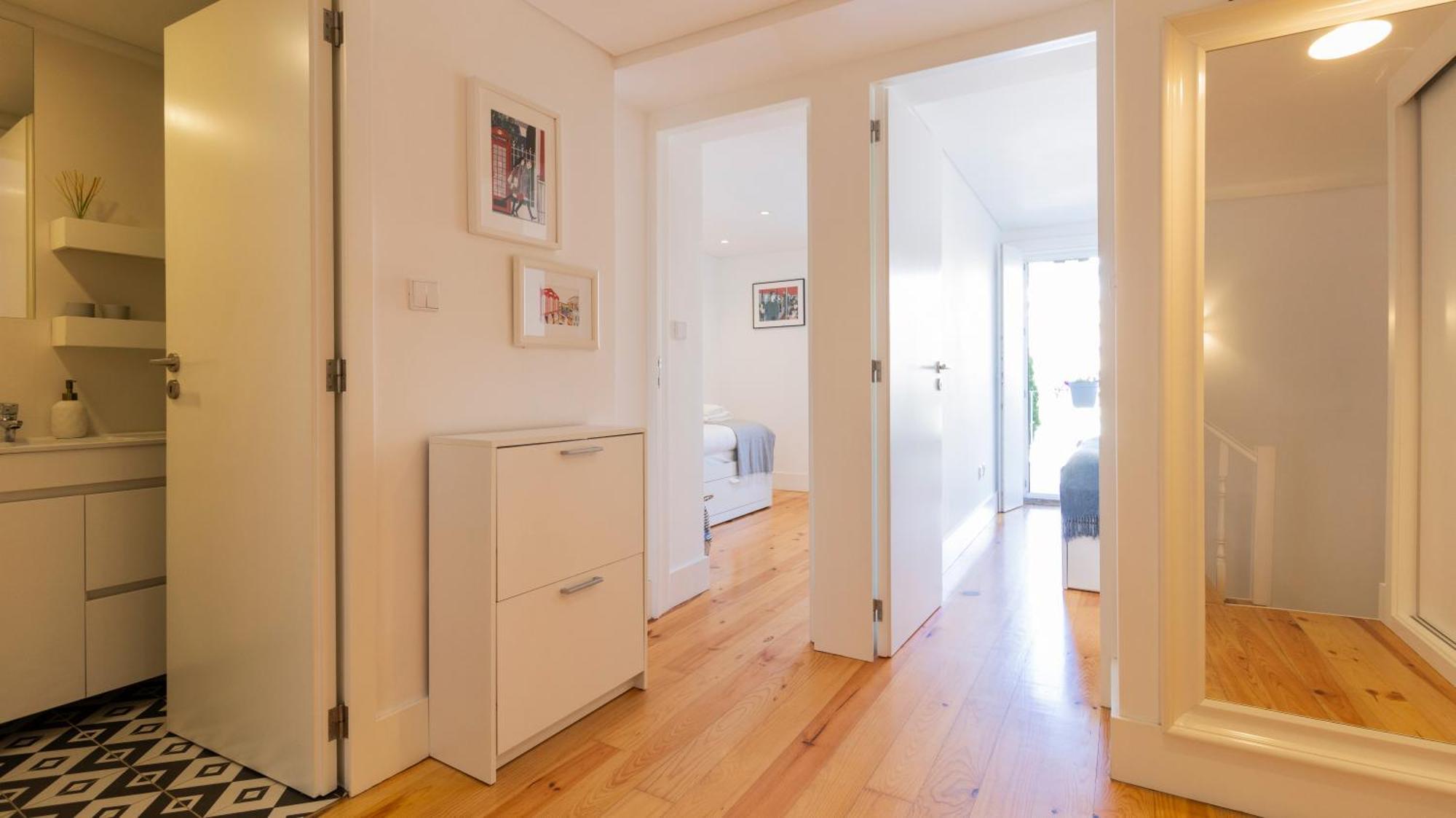 City Center Duplex W Patio By Lovelystay Porto Luaran gambar